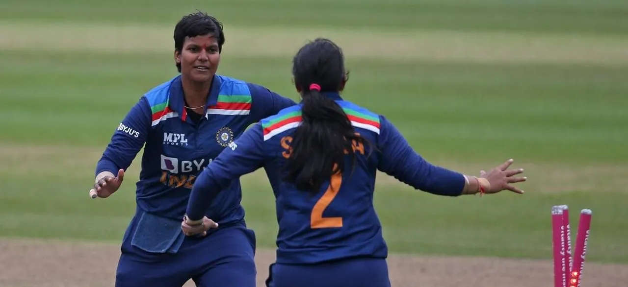 Poonam Yadav and Deepti Sharma