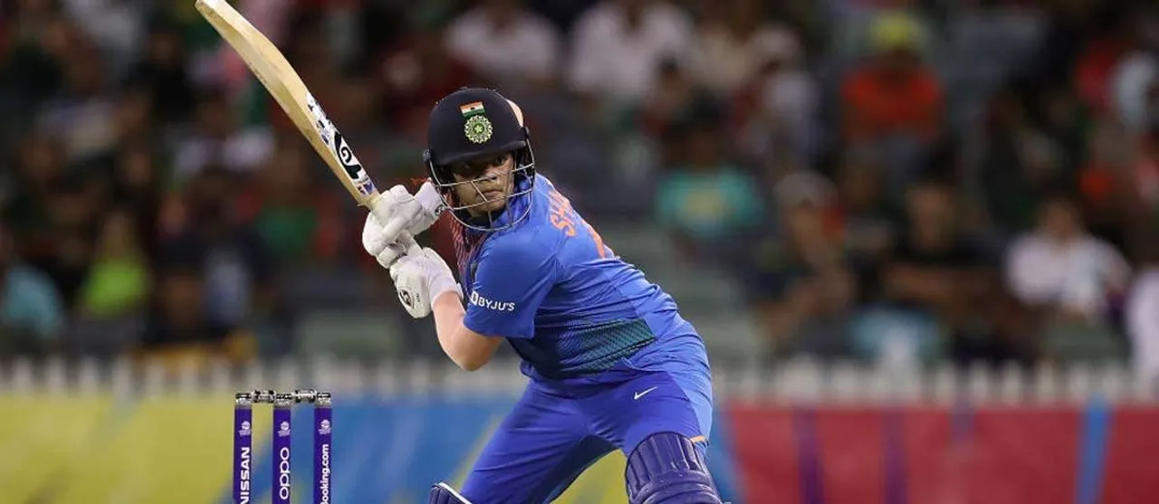 India Women and England Women