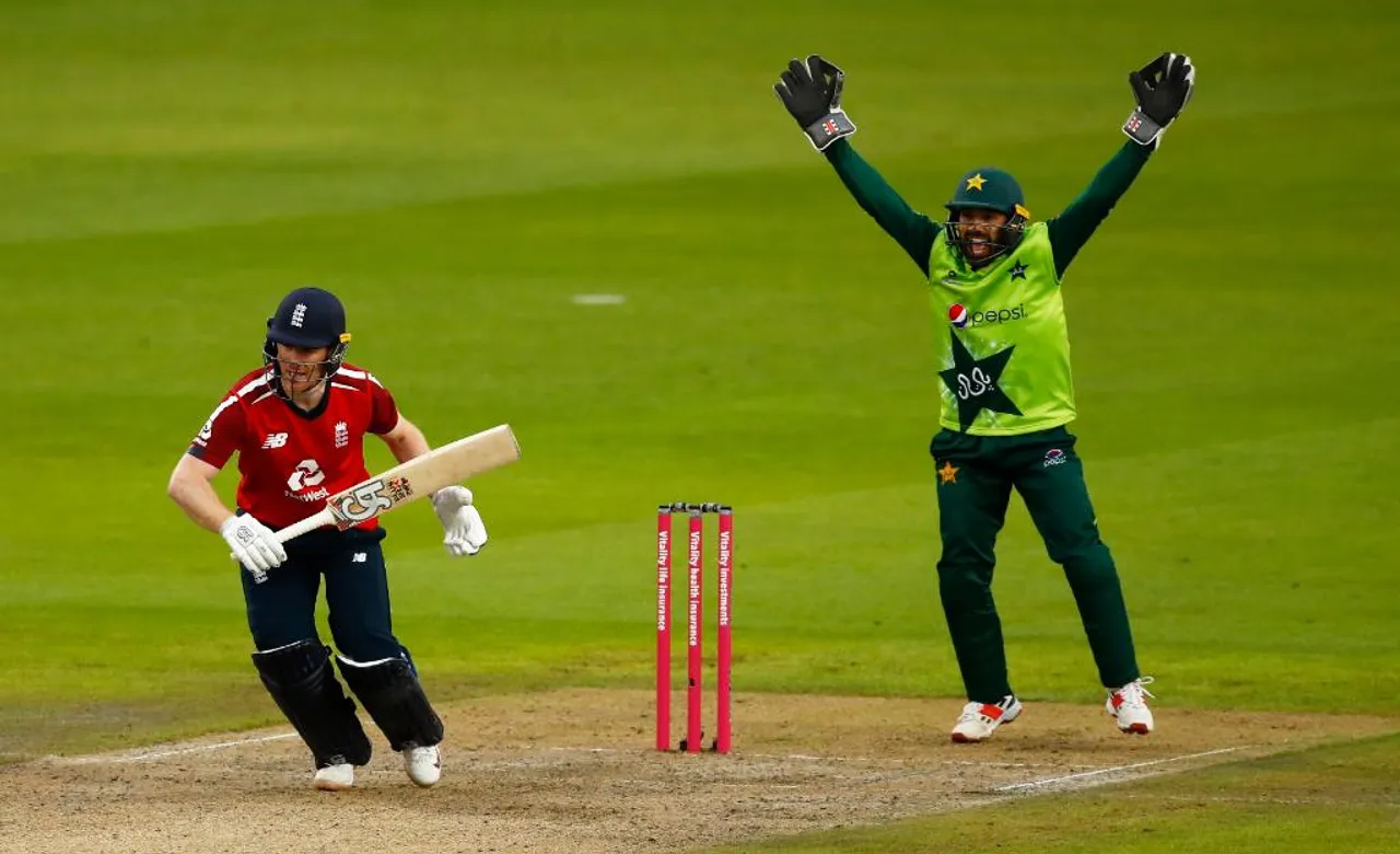 England and Pakistan Cricketers
