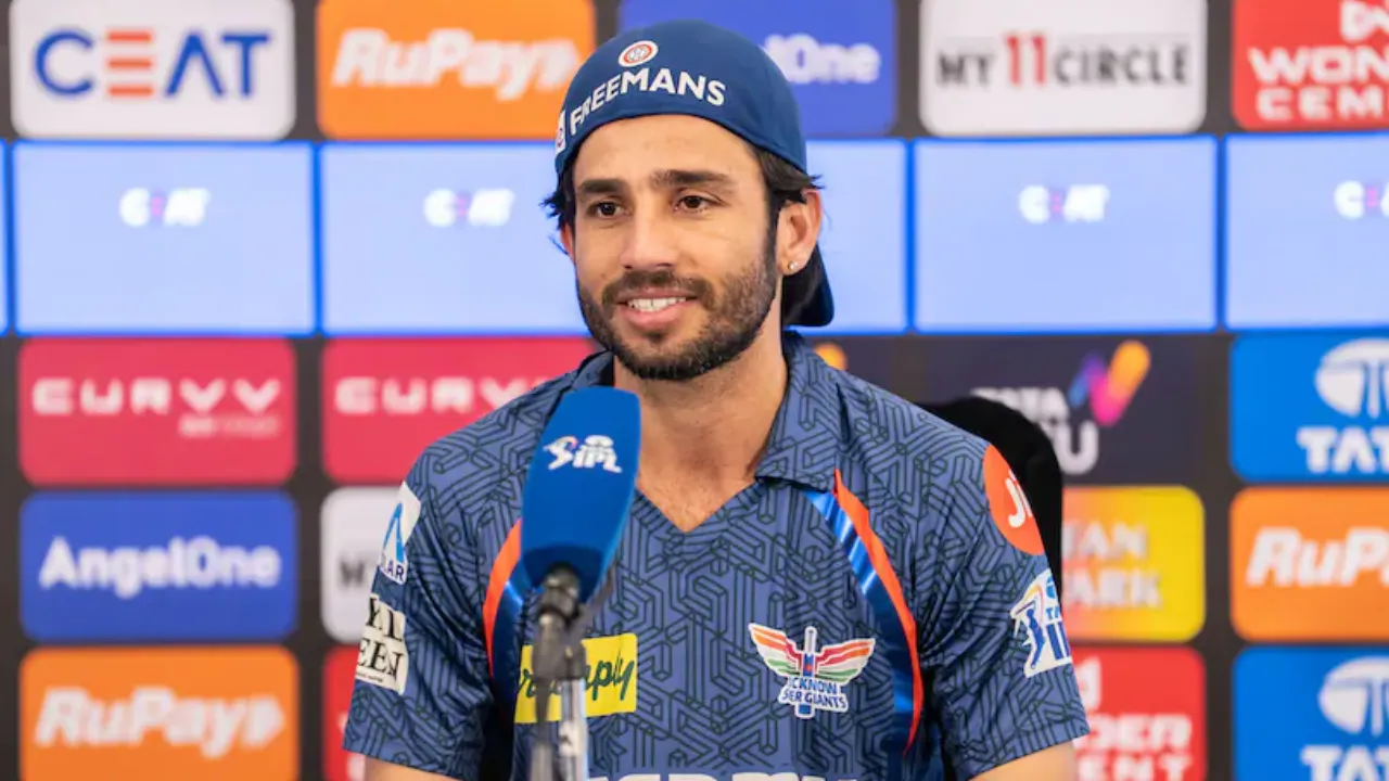 Rishabh Pant’s decision backfires as MS Dhoni steers CSK to victory