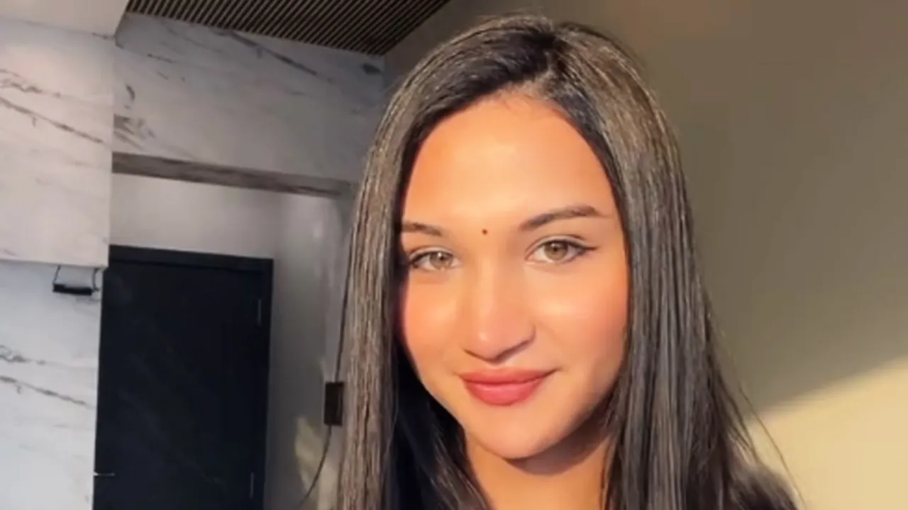 “Cricketers sent me nude photos of themselves”—Anaya Bangar, Sanjay Bangar’s daughter’s stunning exposé