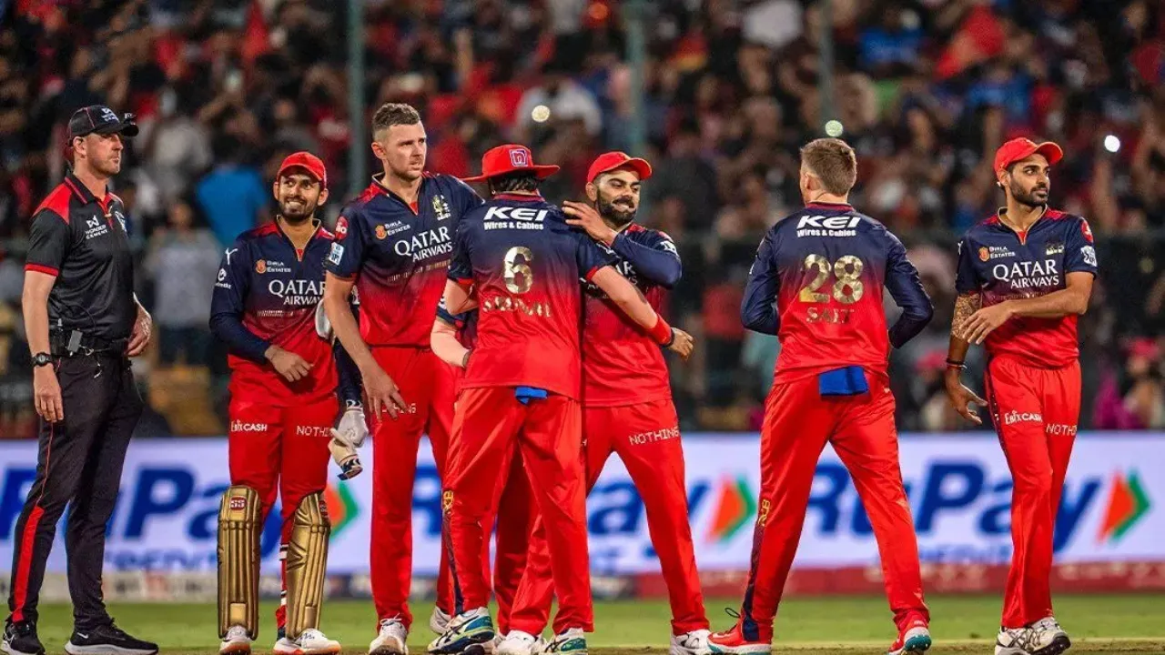 RCB are definitely the title favorites this season: Sunil Gavaskar