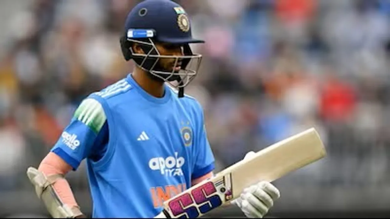 Washington-Sundar-2025-12-feeee2b118f72fe8e7c1d6f2311460d9-16x9