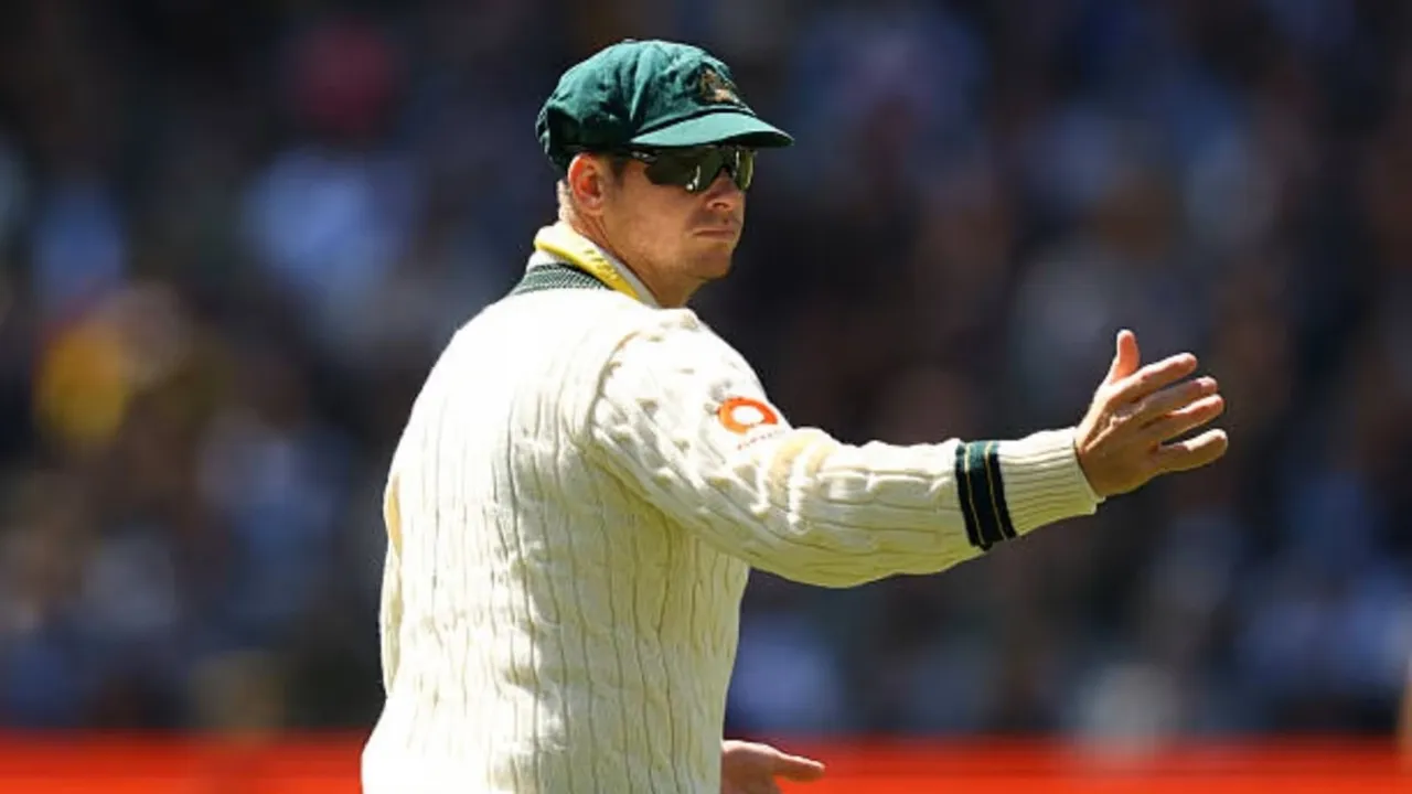 694fa60de64fa-steve-smith-of-australia-gestures-during-day-one-of-the-fourth-test-in-the-202526-ashes-series-betw-272529797-16x9
