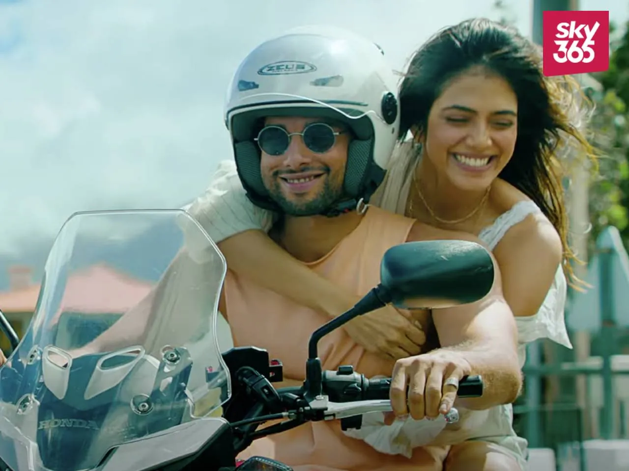 Yudhra Trailer