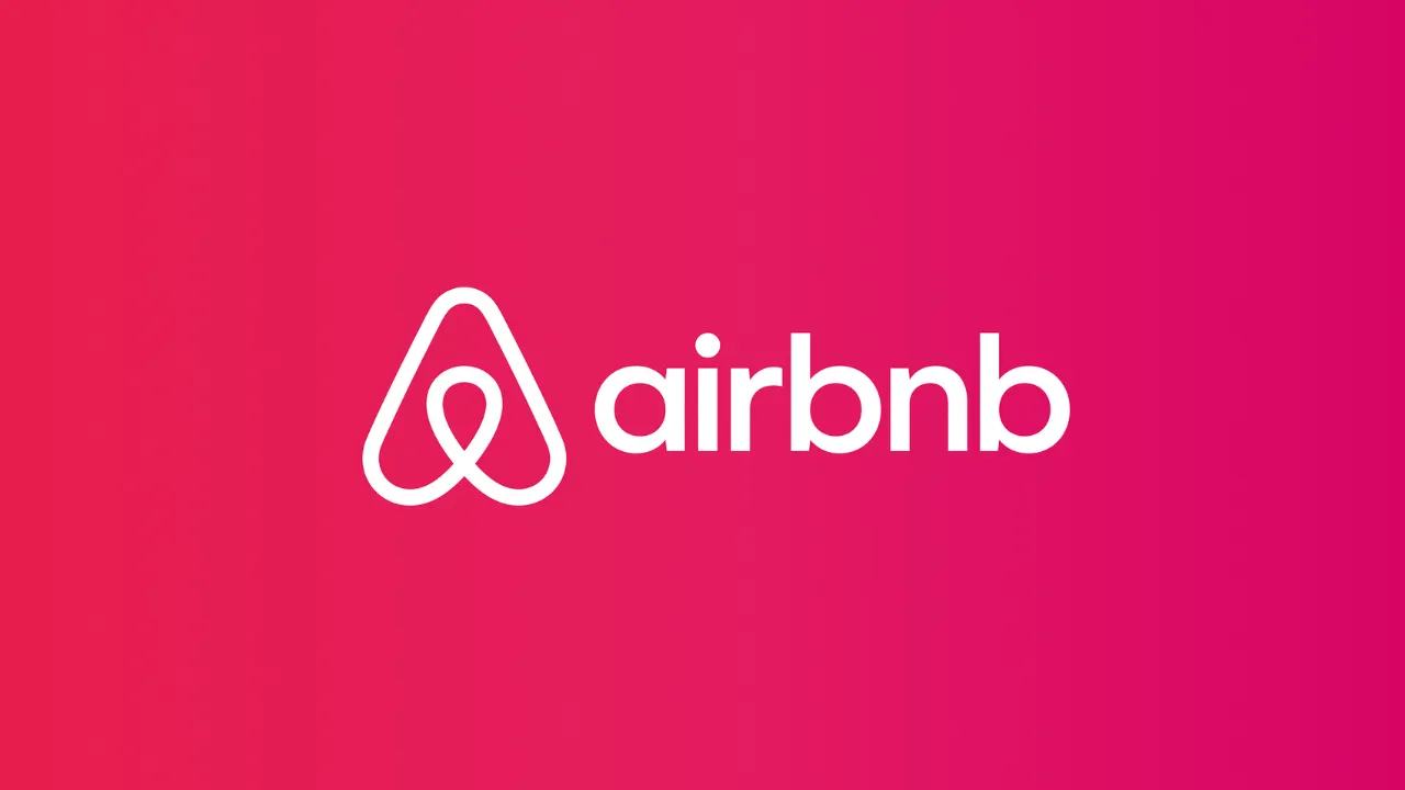 Airbnb appoints Rebecca Van Dyck as CMO, Hiroki Asai becomes CXO