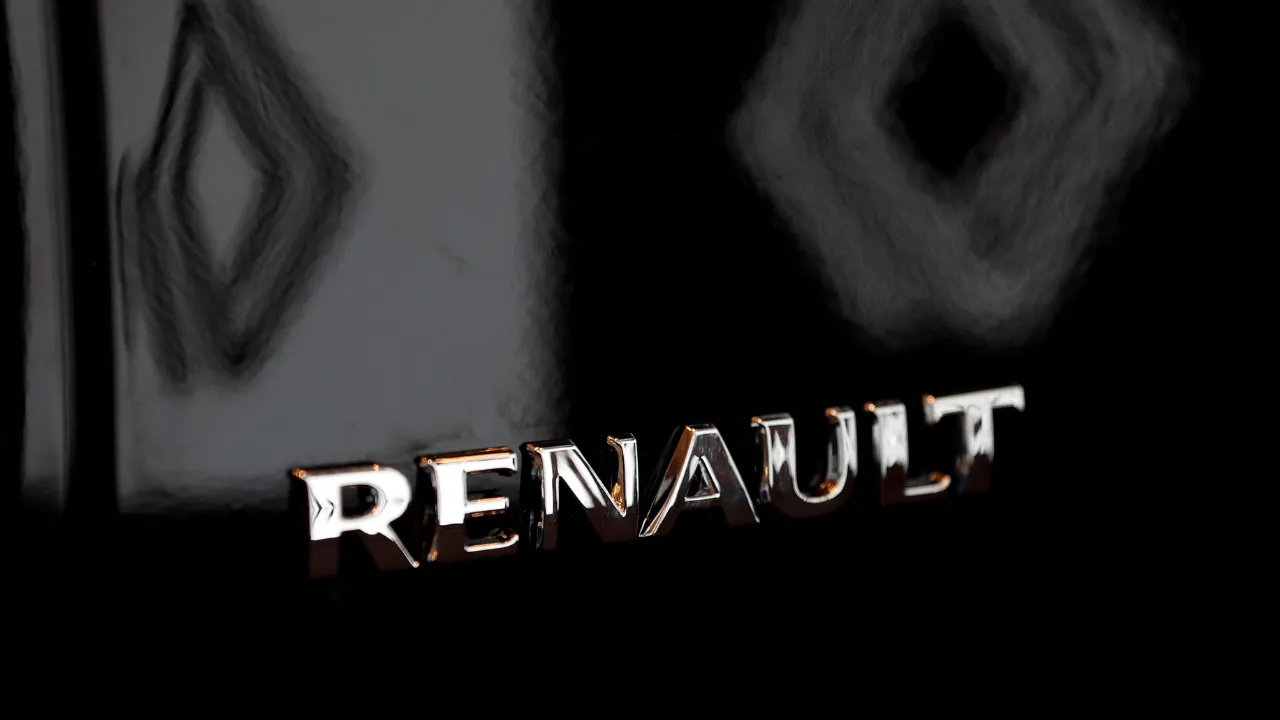 RENAULT
