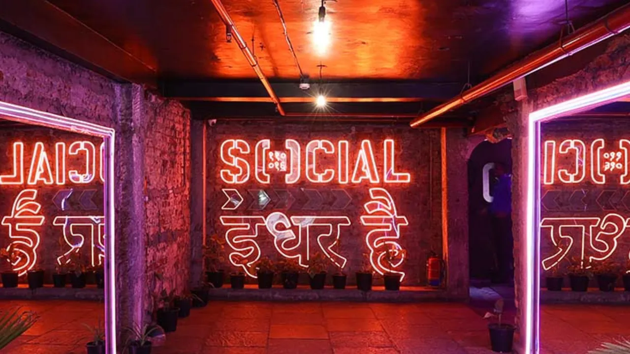 social hauz khas