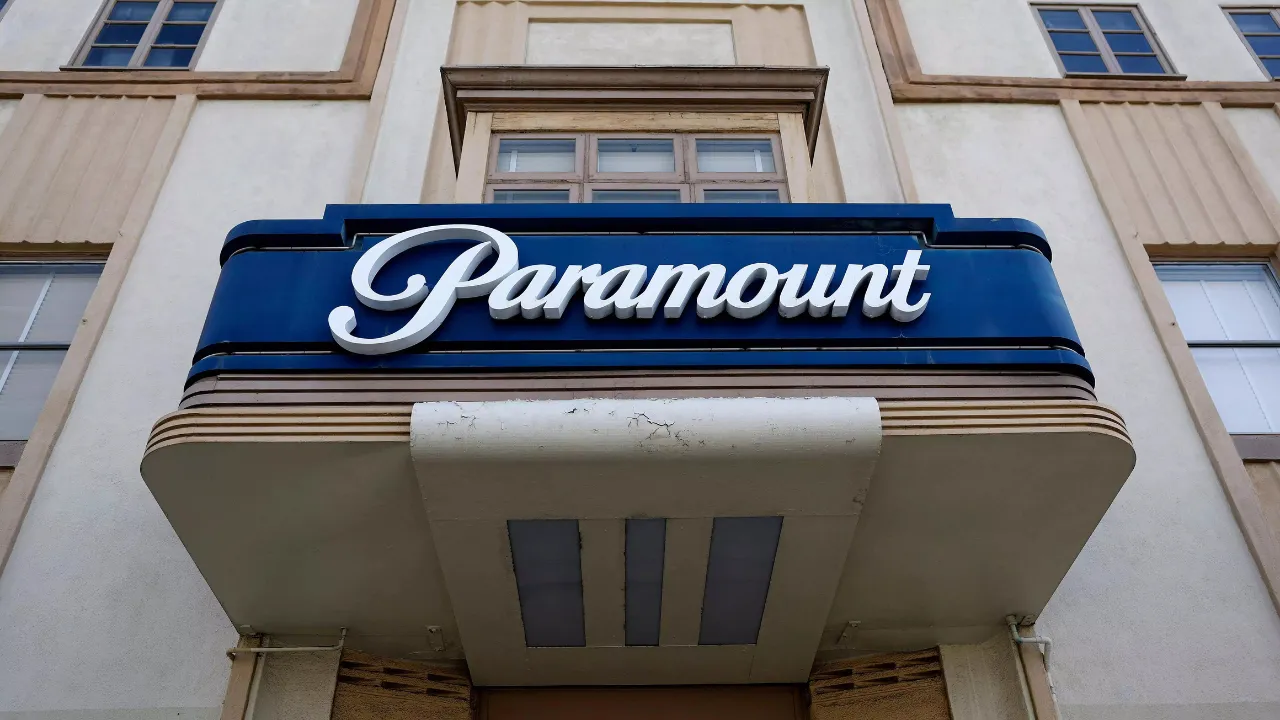 paramount and warner bro