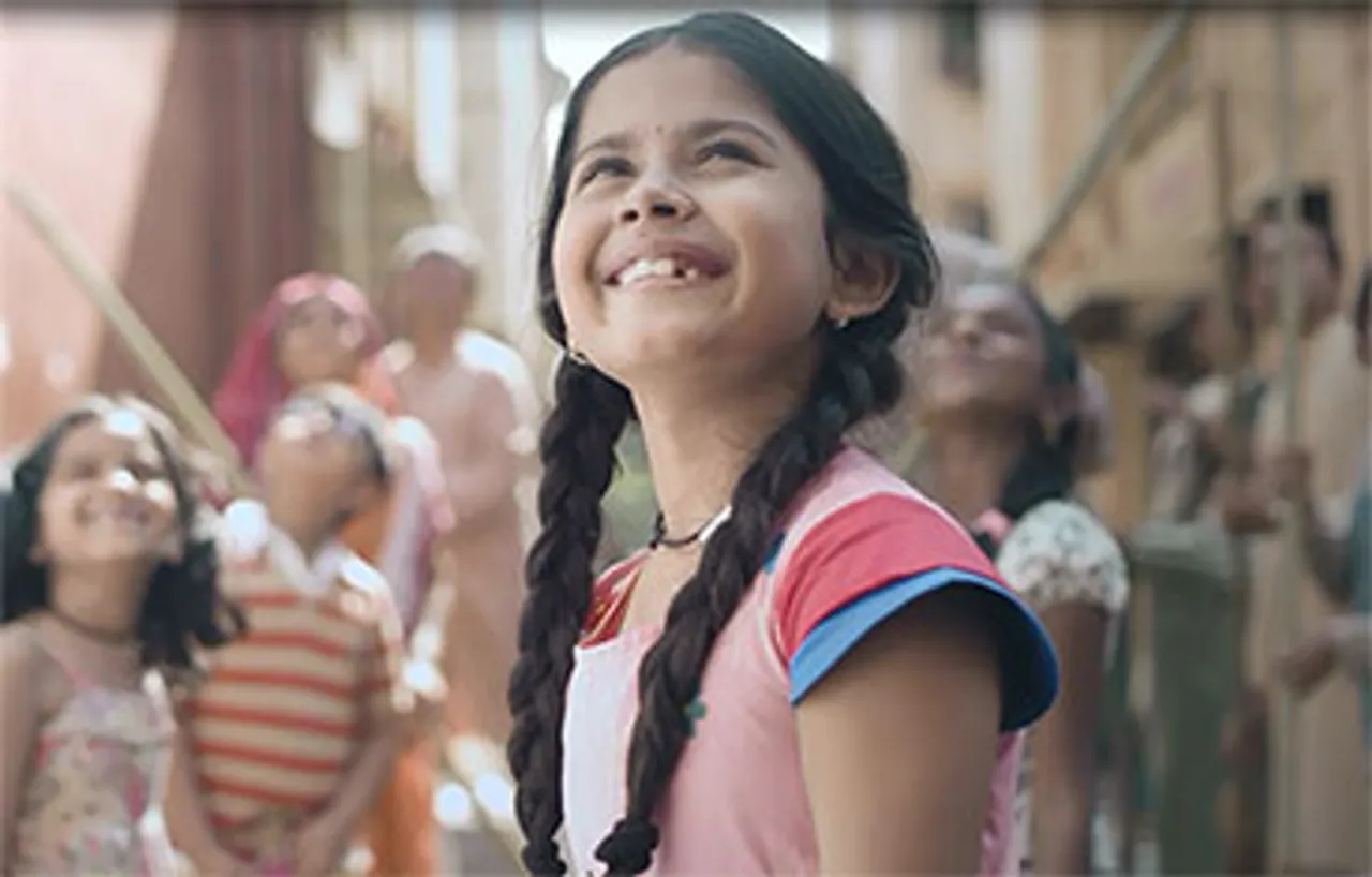 LIC lends its 'hands' to Government of India's key initiatives