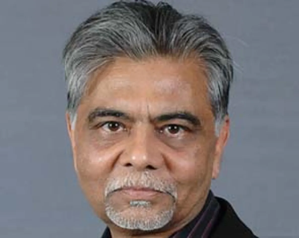 Qamar Waheed Naqvi quits India TV