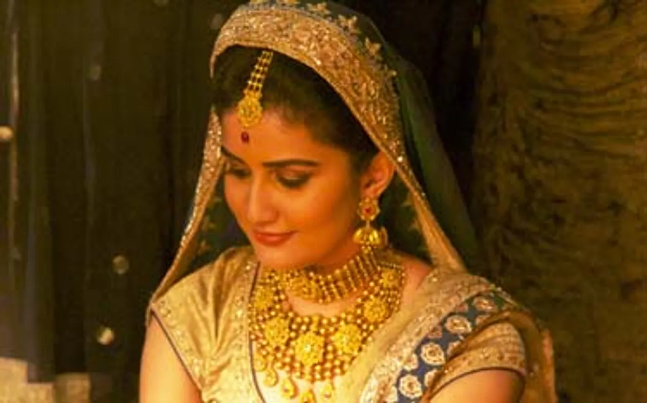 WGC's Azva bridal collection is all about a couple's “own seven vows”