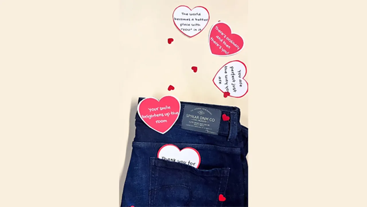 Spykar gives strangers compliments with its #PocketFullOfLove