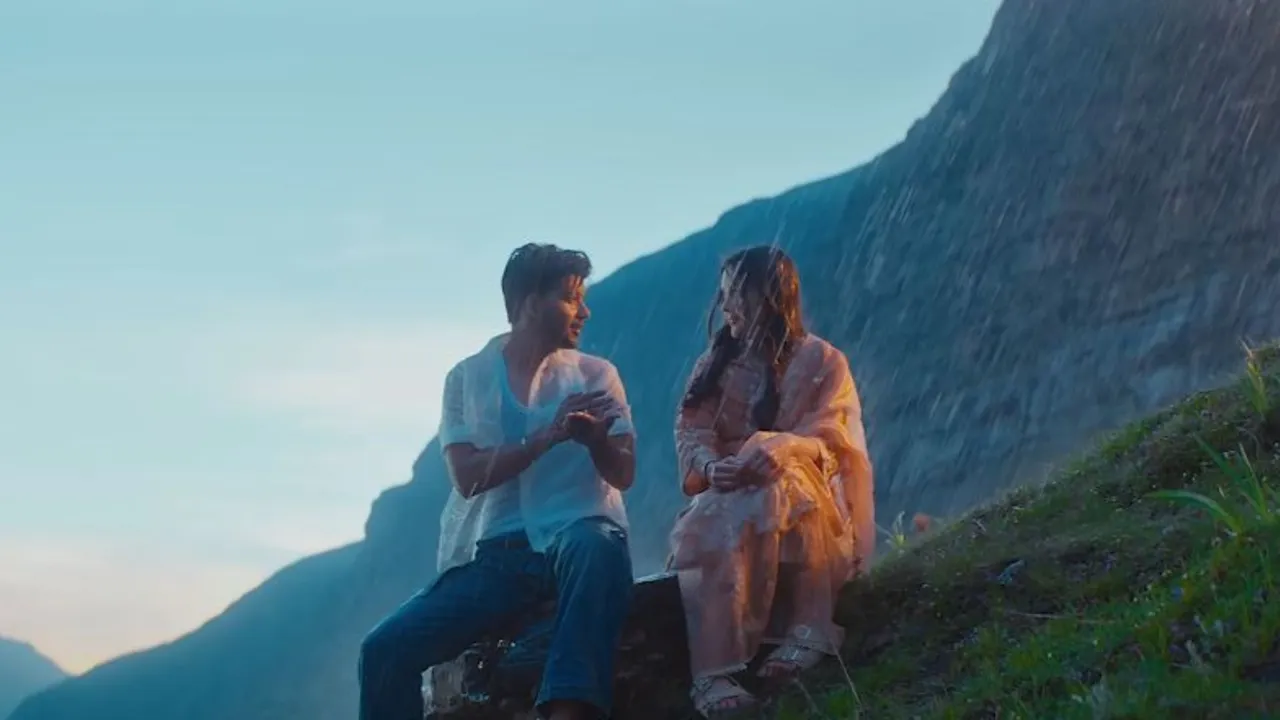 Debutant Rishika Kothari 'Honored to Star in Akhil Sachdeva’s Song'