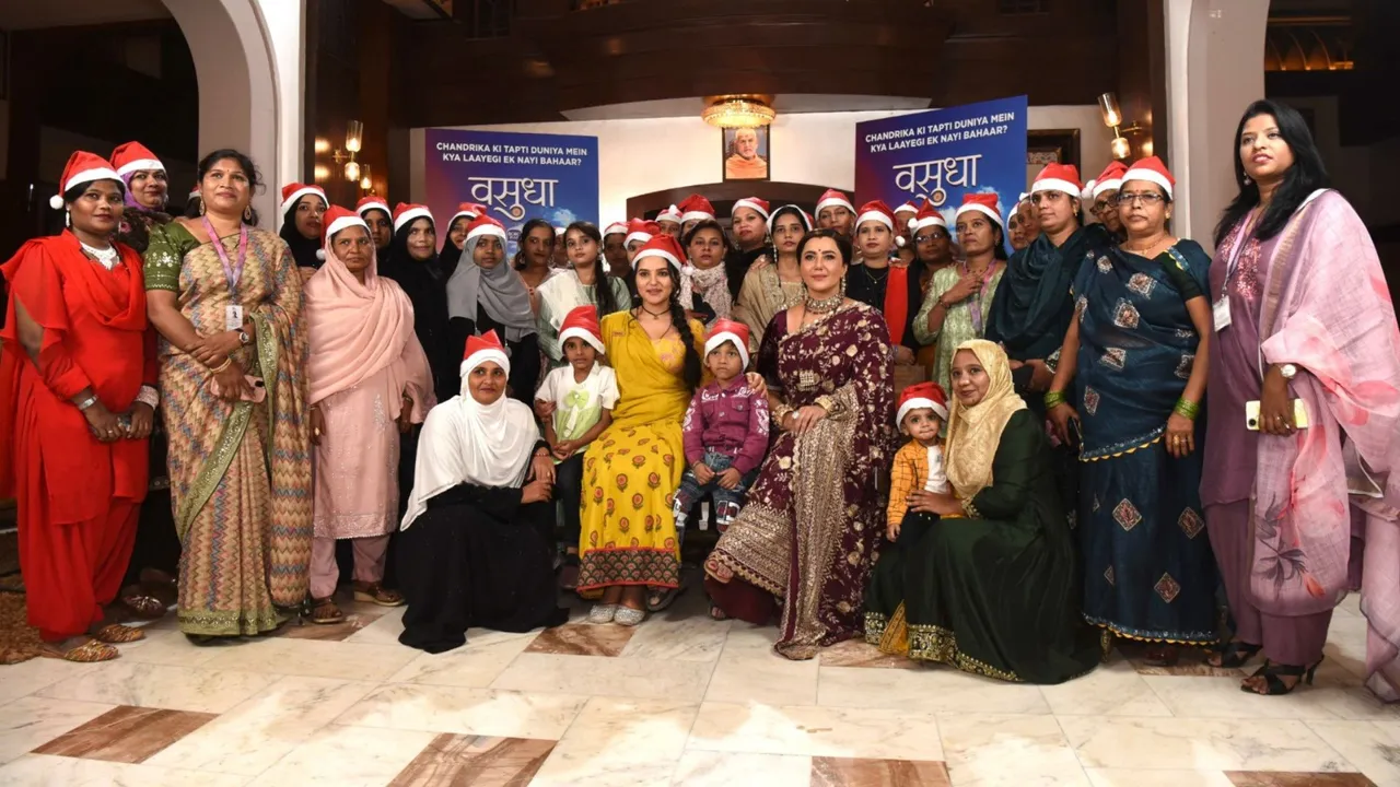 Christmas Festivities Jagriti & Vasudha Cast Celebrate with Kids