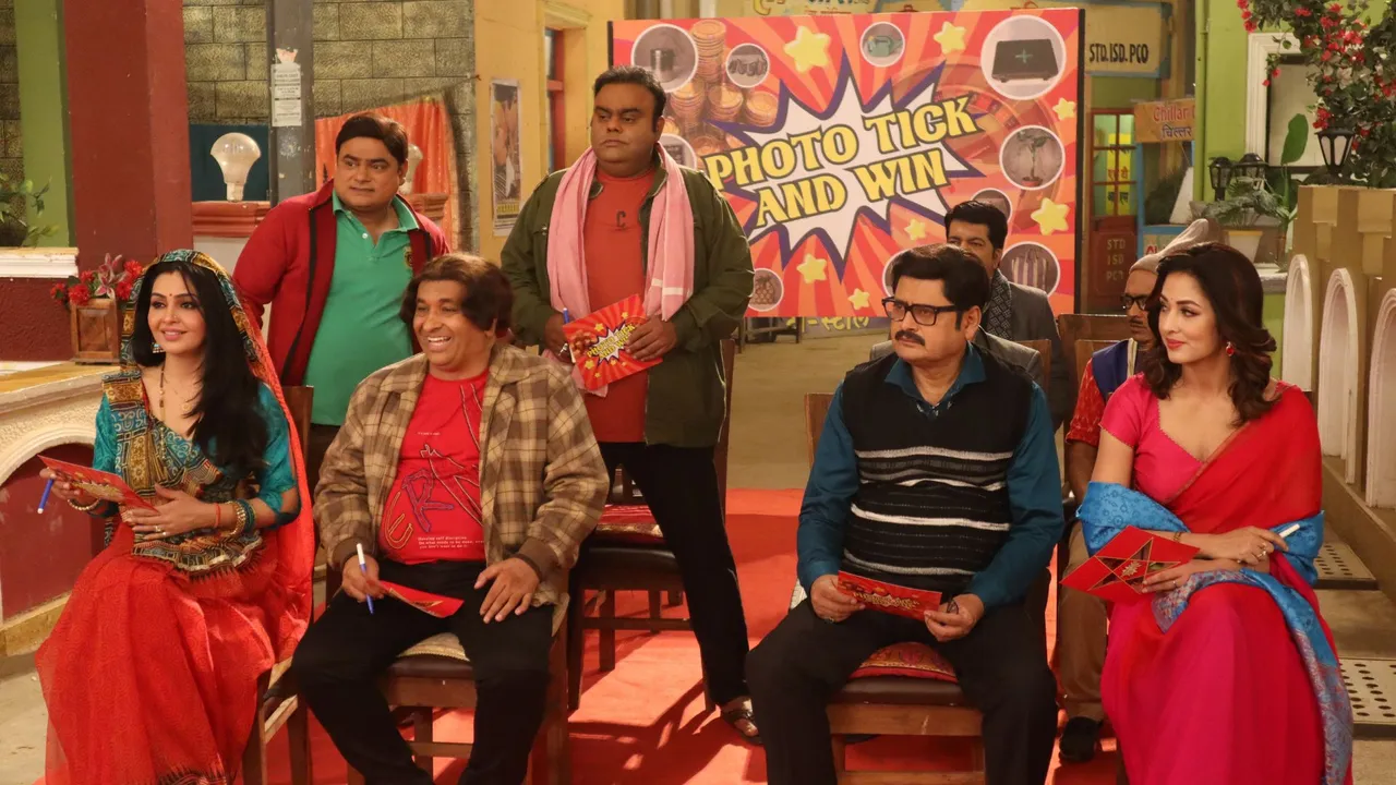Vibhuti Brings Positivity with Tambola in Bhabhiji Ghar Par Hain!