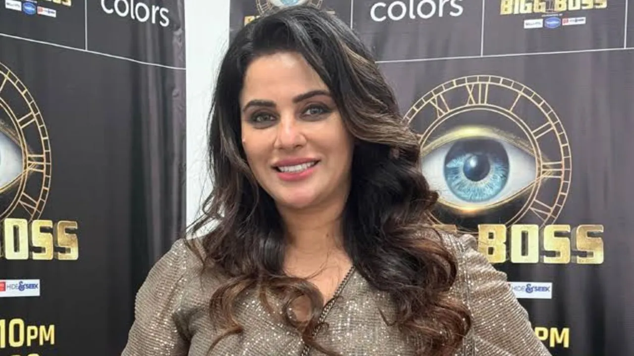 Bigg Boss 18 She Nails Both Strategy & Fashion Game Inside the House!