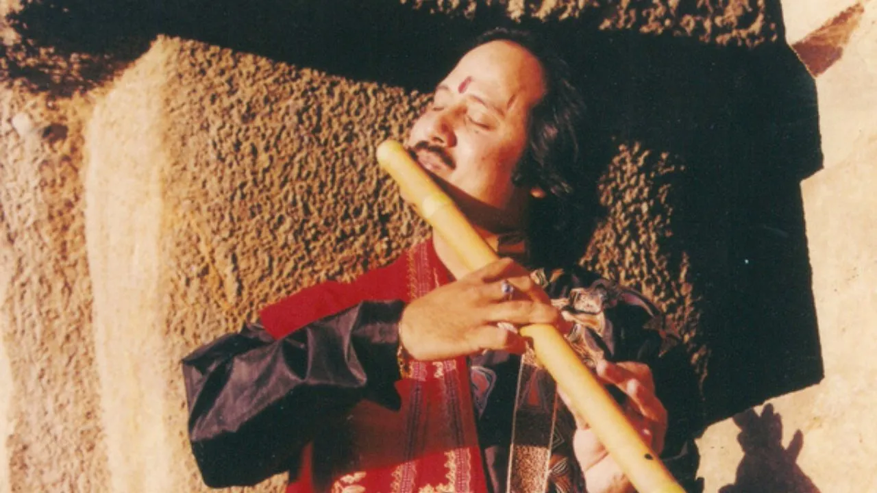 Ronu Majumdar, internationally renowned flautist