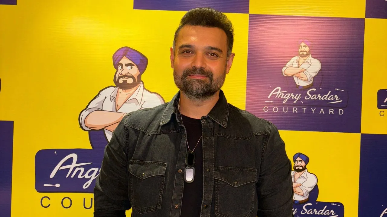 Mimoh Chakraborty Visits Angry Sardar Courtyard, Andheri’s Rising Culinary Gem