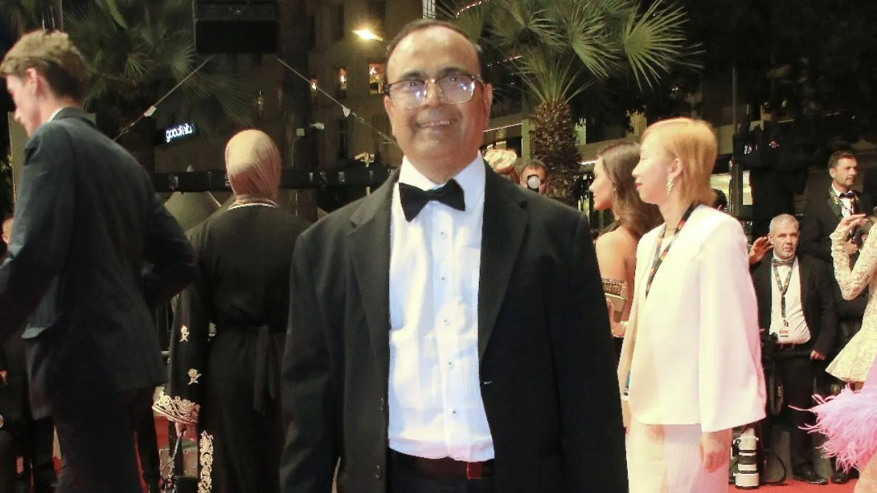 A proud moment at the 78th Annual International Film Festival - Festival de Cannes! Said Bright Outdoor Media Ltd. CMD –Dr. Yogesh Lakhani