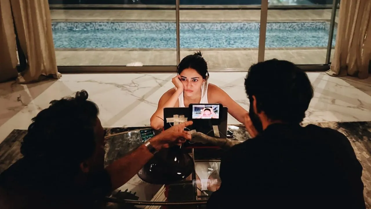 CTRL Ananya Panday & Vikramaditya Motwane's Thrilling Saga on Netflix!