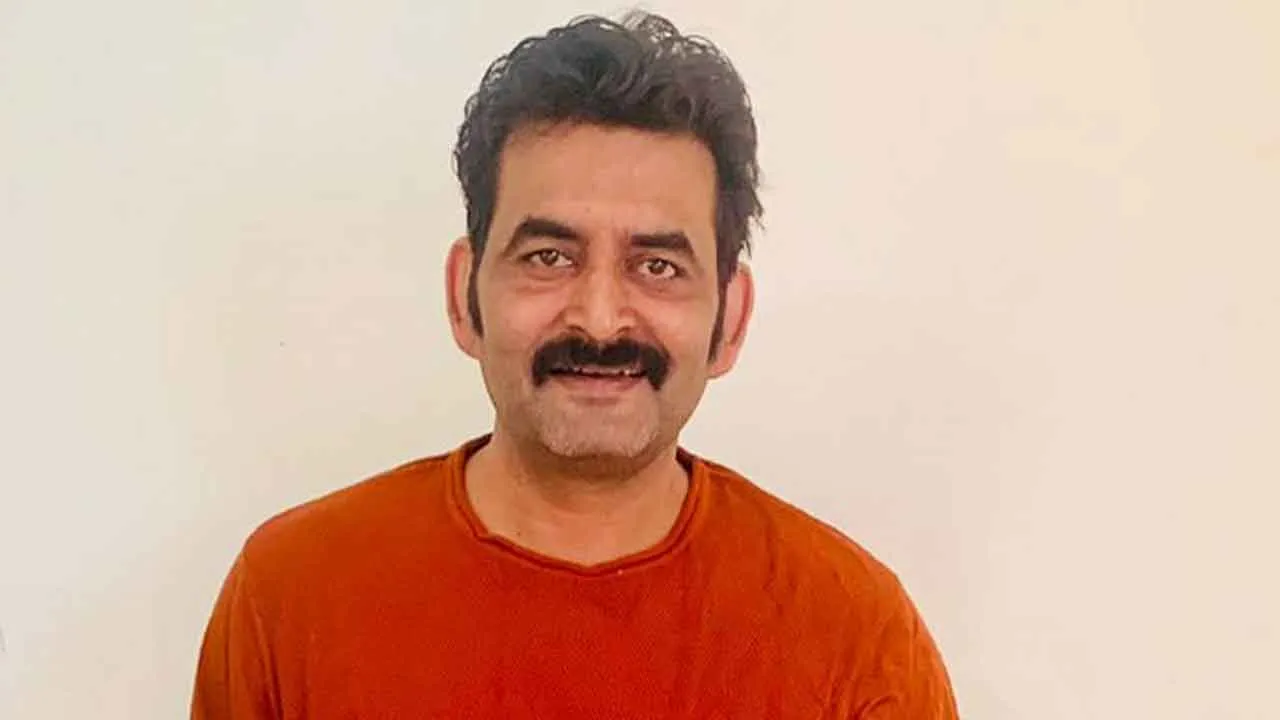 Mahmood Hashmi.jpg