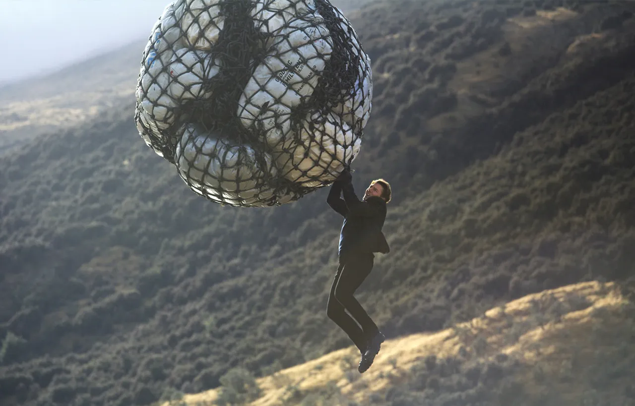 Tom Cruise recalls his deathly "Long Line" stunt sequence for Mission Impossible: Fallout