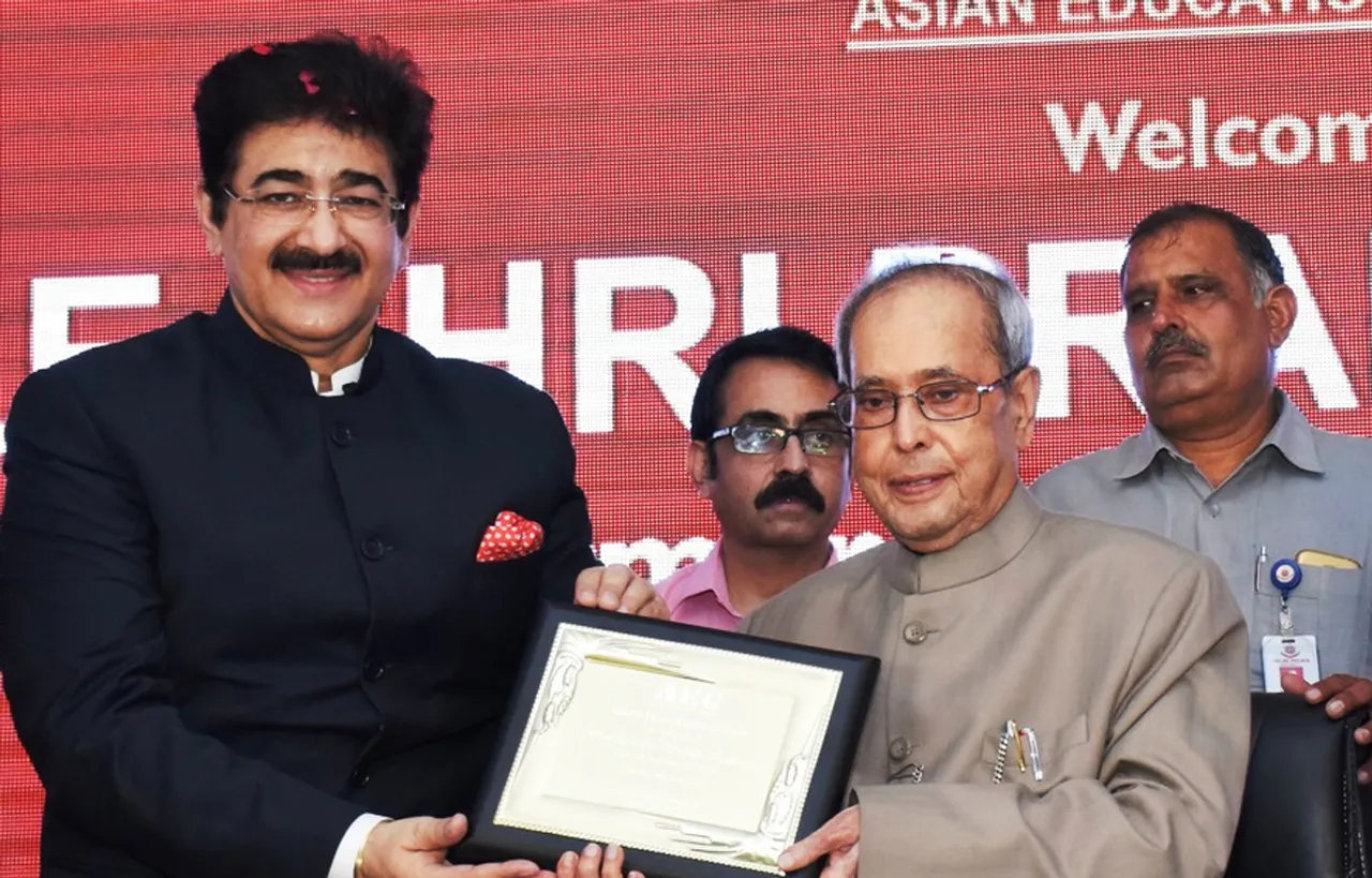 Asian Education Group Blessed by Hon’ble Pranab Mukherjee