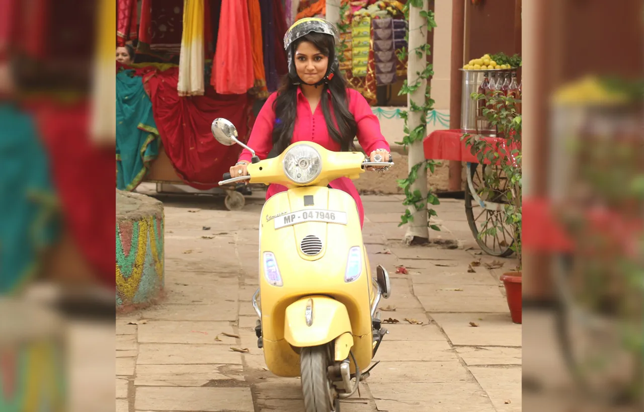 Srishti Jain's daredevil act on the set of Main Maayke Chali Jaungi