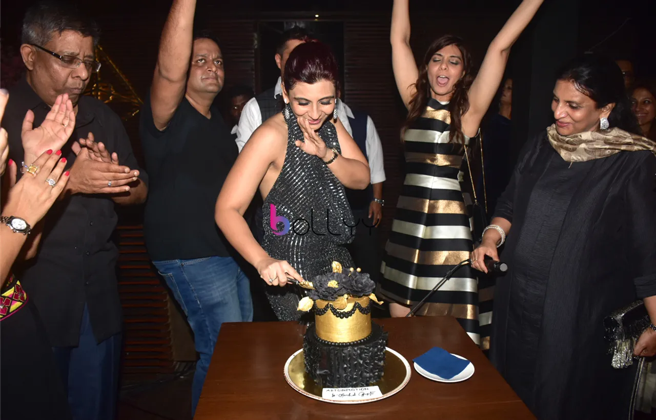 Aanchal Gupta celebrates her 40th Birthday with Sunita Rao, Varuna D Jani, Gautam Mumjal, Smilly Suri & Others 