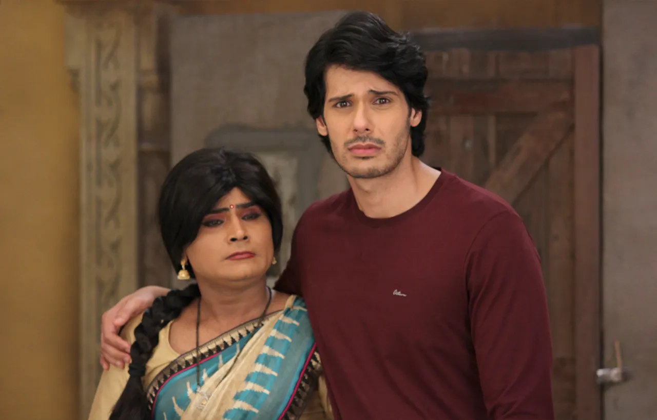 Pancham reveals the truth, confesses his secret to Murari