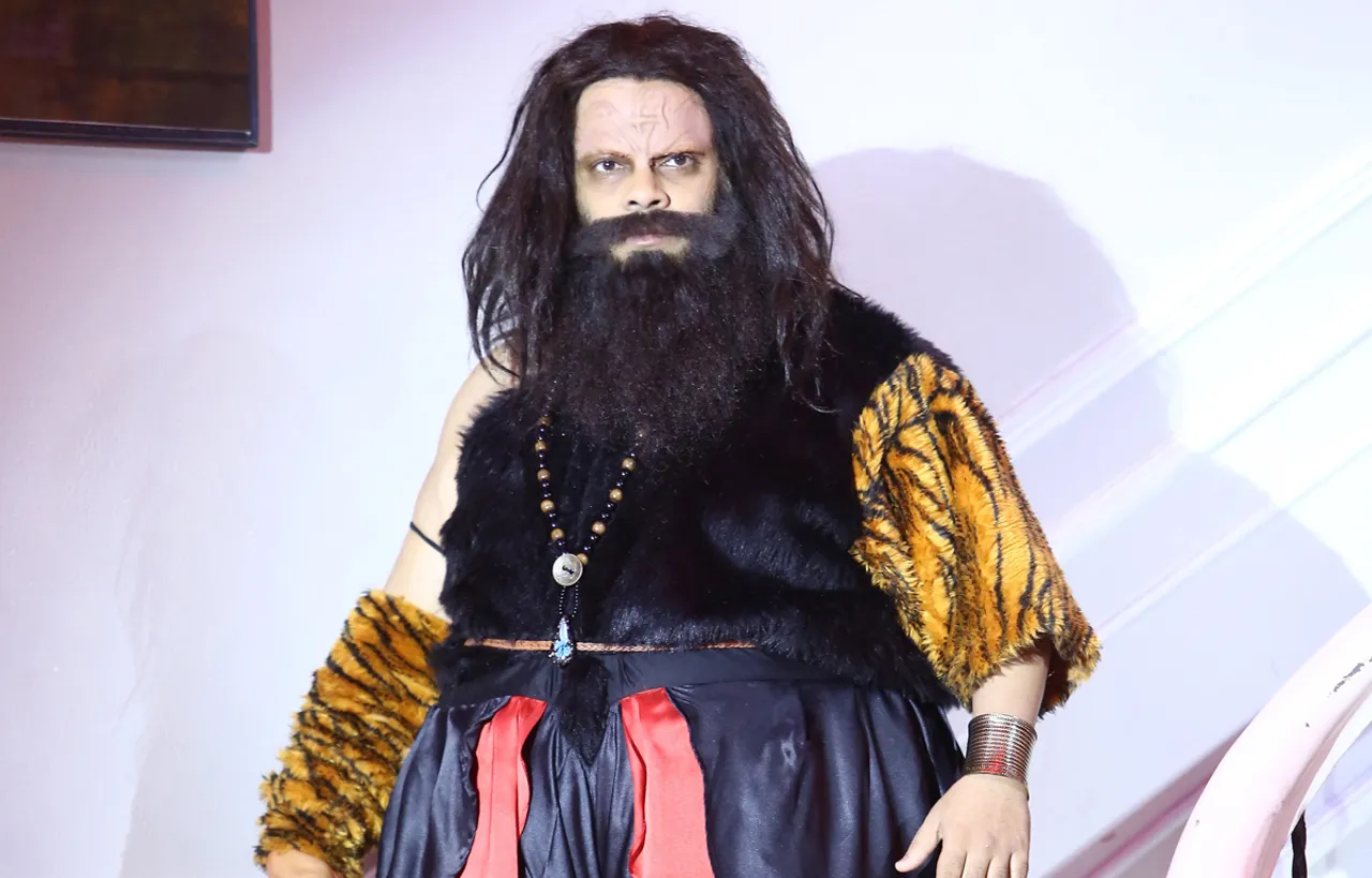 Kiku Sharda tickles the funny bone in Kalasur avatar­