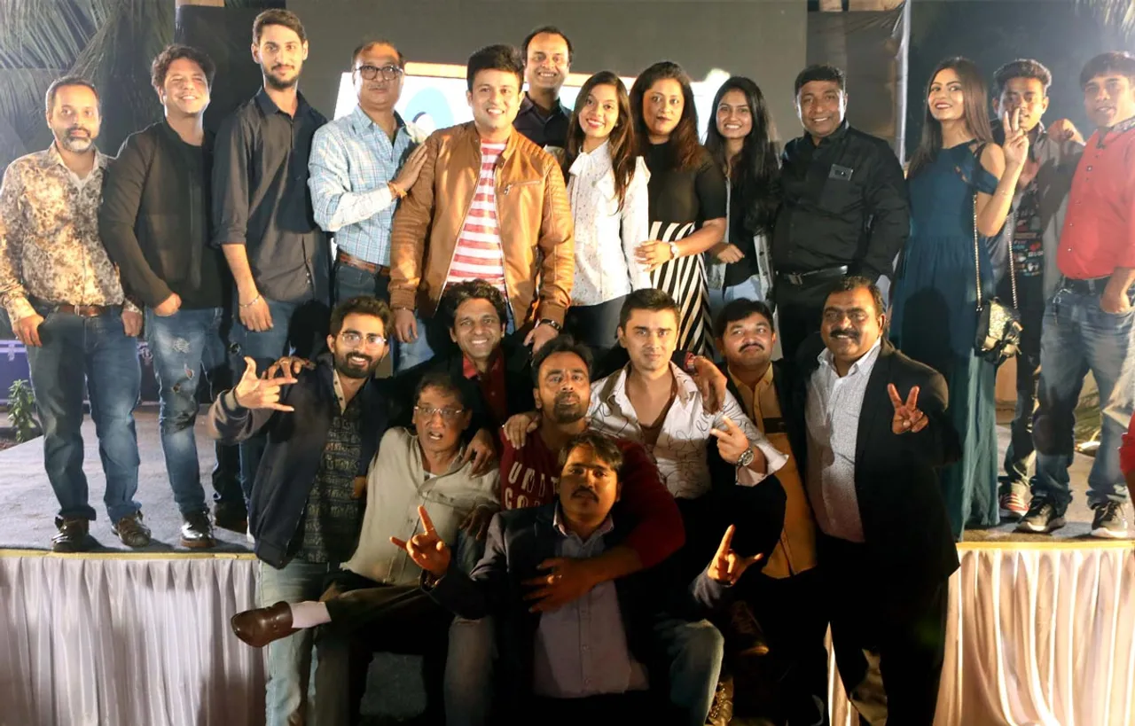 Director Manish Srivastava Celebrated His Birthday With Cast And Crew Of Different Serials Of Mubu TV