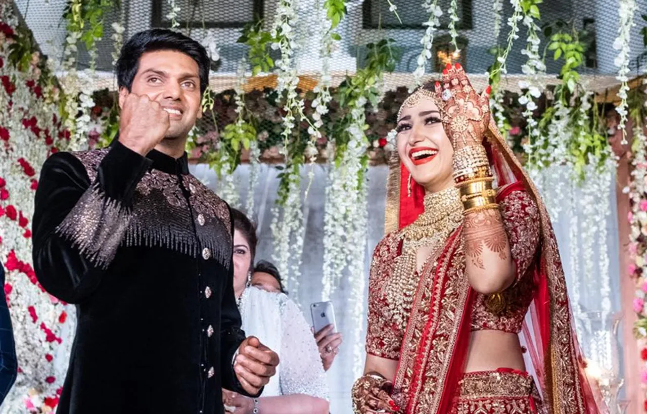 Sumeet Saigal & Shaheen's Daughter Sayyeshaa Ties The Knot With Telugu Super Star Arya