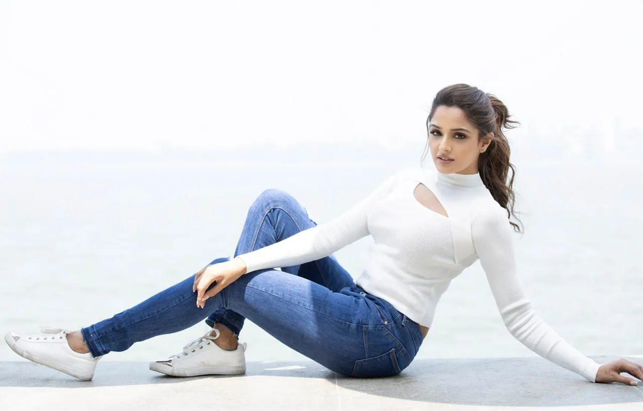 Asmita-Sood