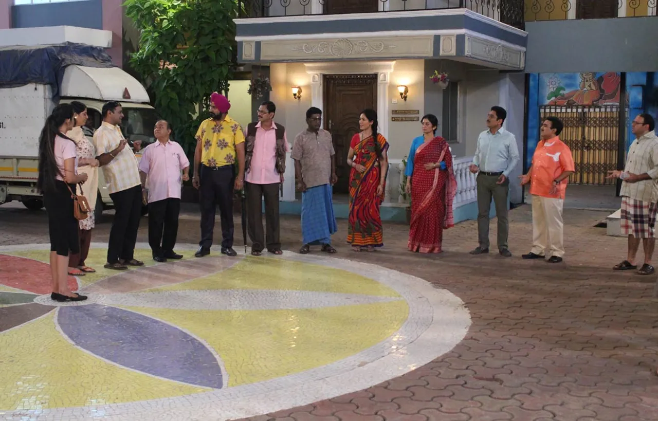 Gokuldham Society Members Plan Sting Operation In TMKOC