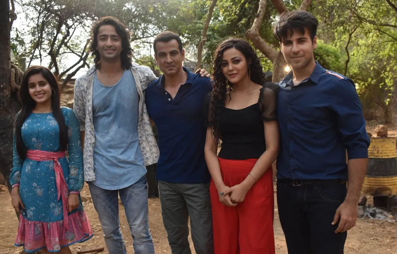 Here’s-what-YRHPK-actors-have-to-say-about-Ronit-Roy-appearing-in-the-show!