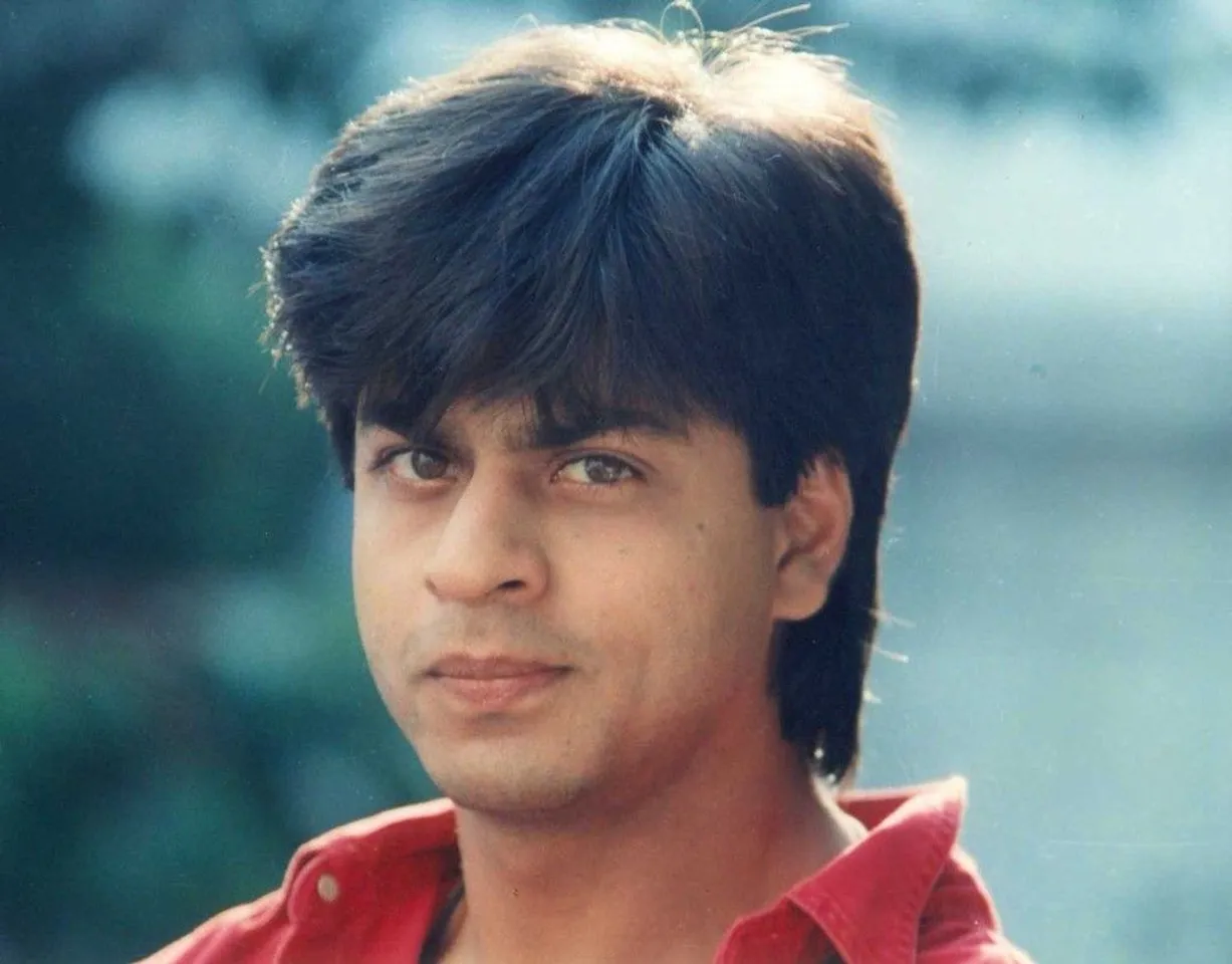 A Lonely young man from Delhi walked alone in Bombay, crowds followed him and made the king of their hearts