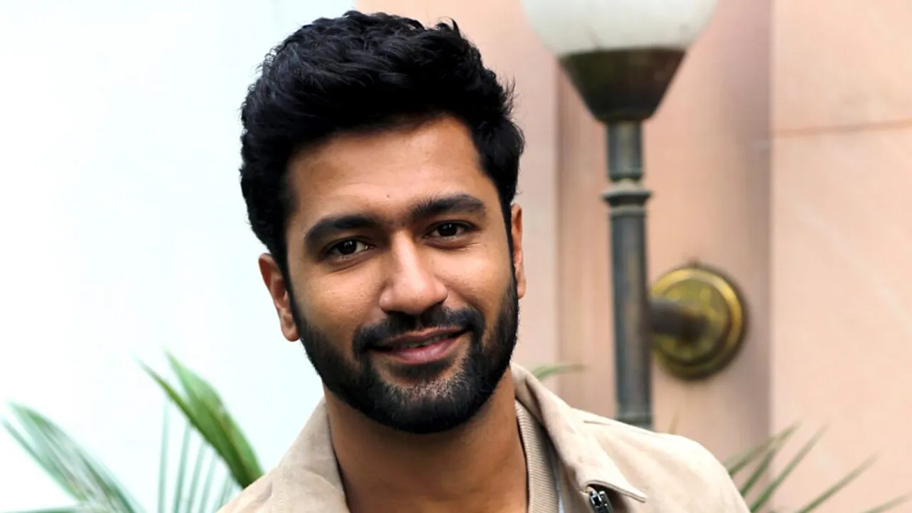 The bride was adamant on taking a photo with Vicky Kaushal, the groom kept waiting
