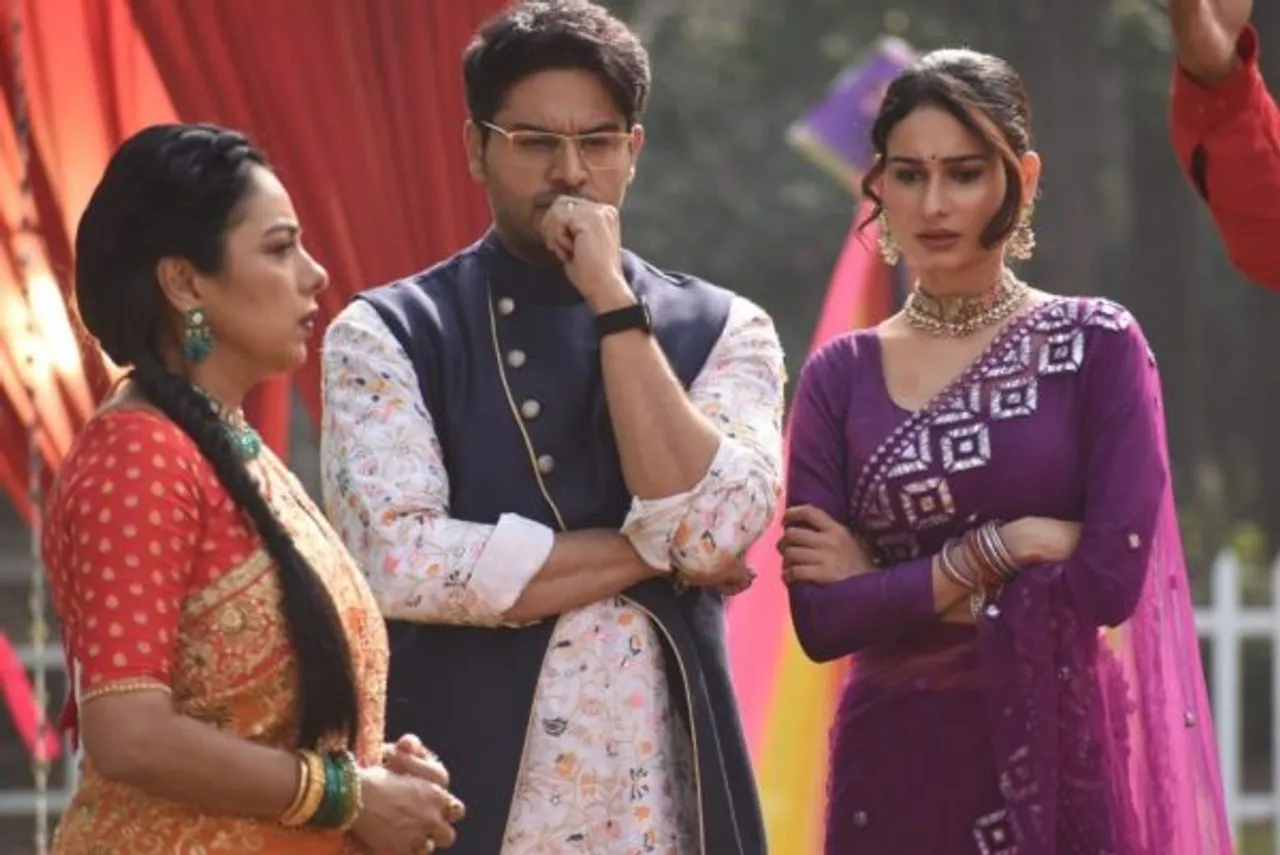Anupamaa exposes Pakhi's truth