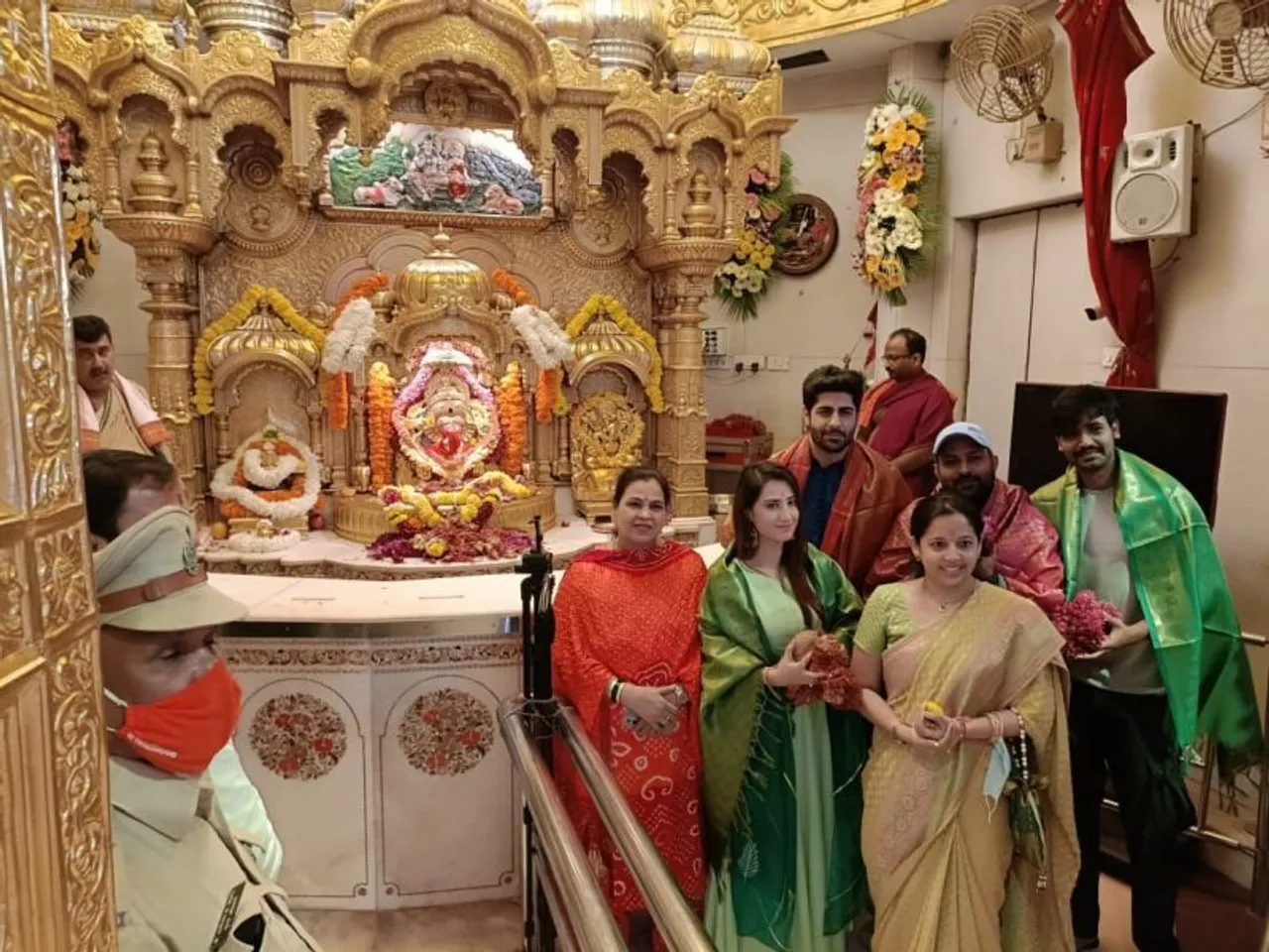 Before Ishqiyaat's release Aalisha Panwar and Rrahul Sudhir seek blessings at Siddhivinayak Temple