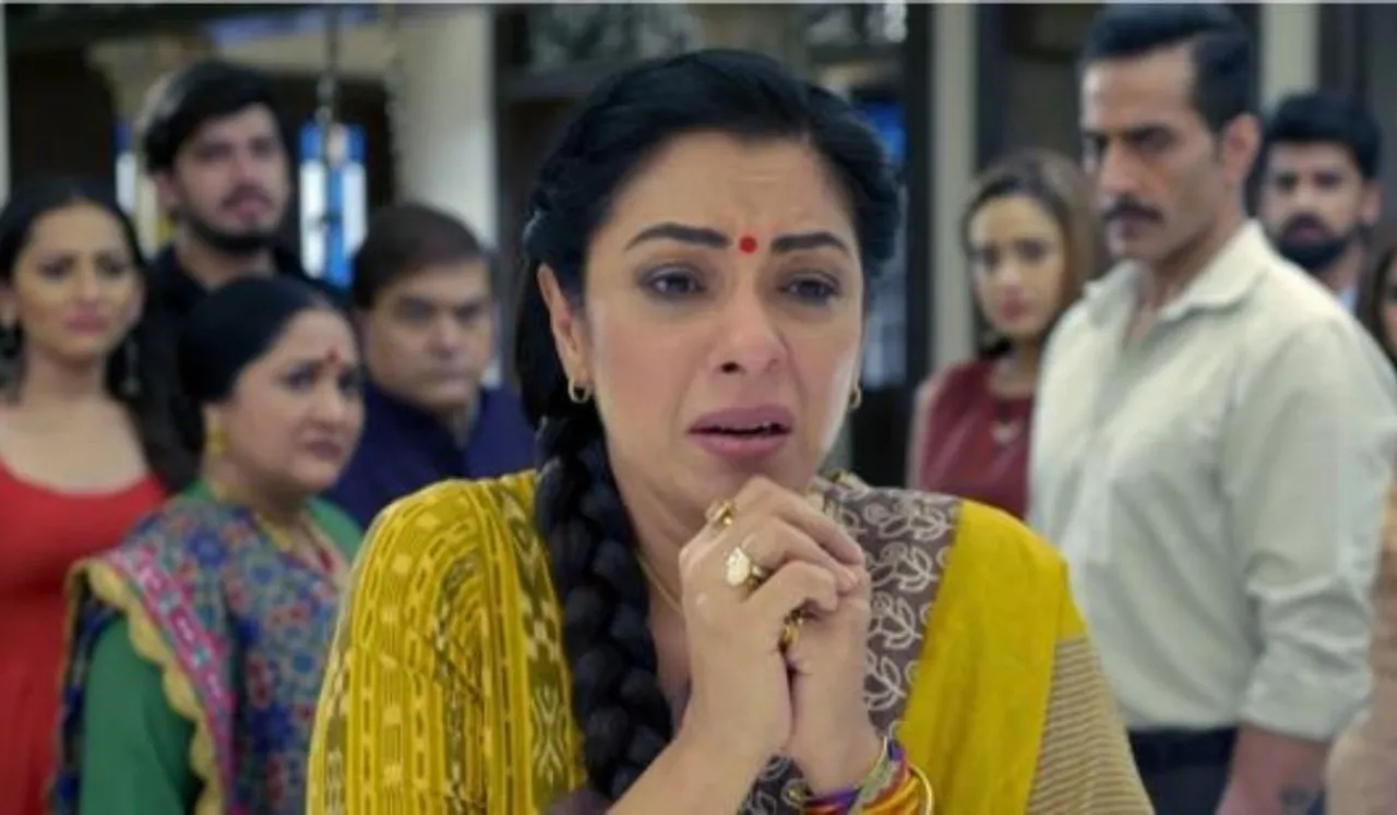 Will Anupama overcome the new trouble in her life?