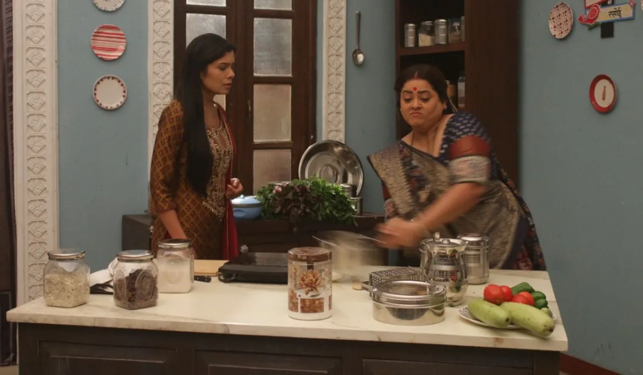 Woh Toh Hai Albelaa: Saroj destroys Sayuri's kitchen
