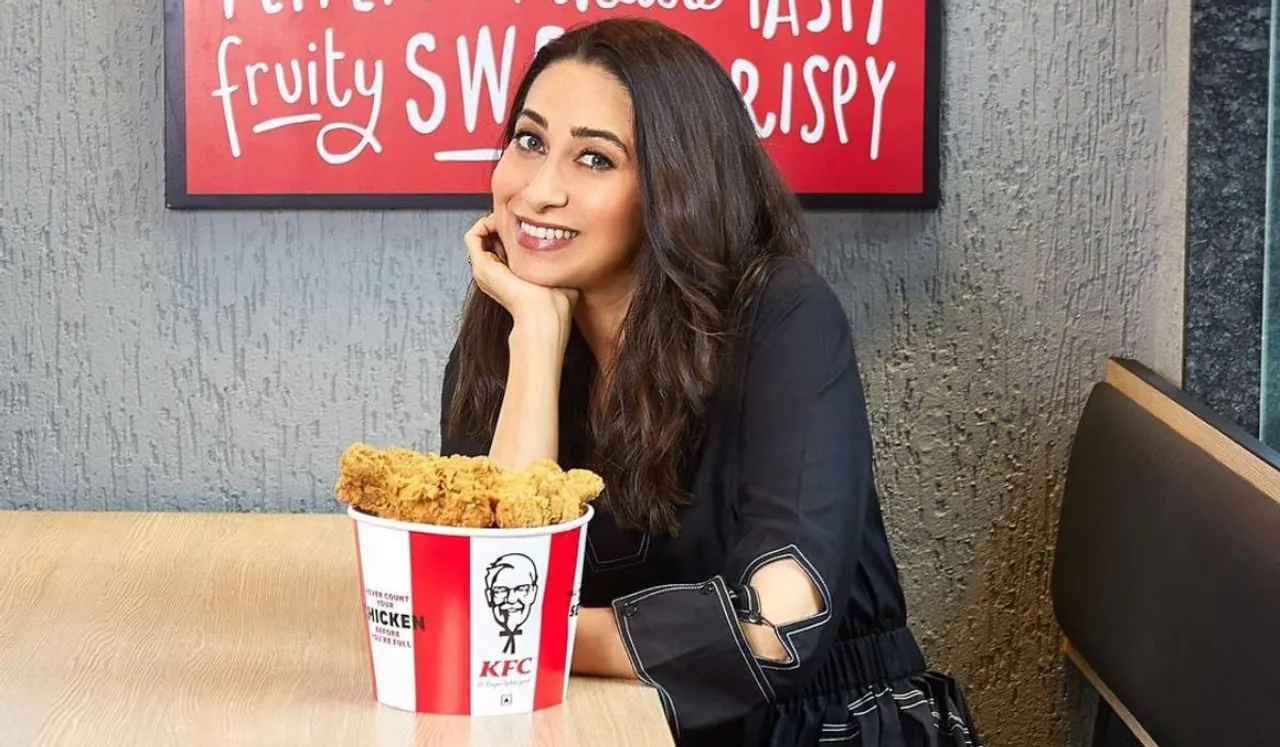 KARISMA’S BAE COMES TO TOWN AND SHE’S GLOWING RED IN EXCITEMENT!