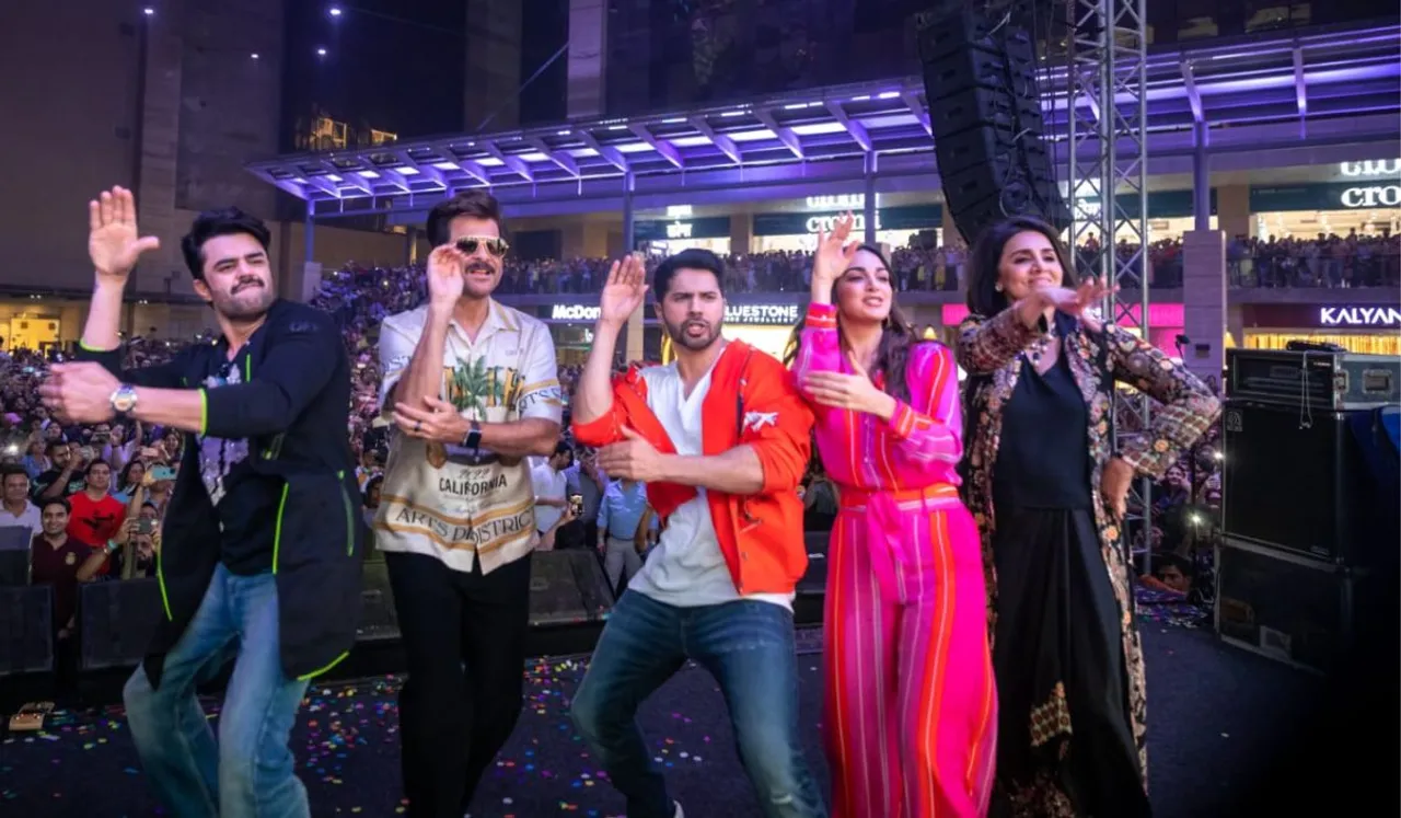 Jug Jugg Jeeyo's starcast enhanced the glory of Vegas Mall
