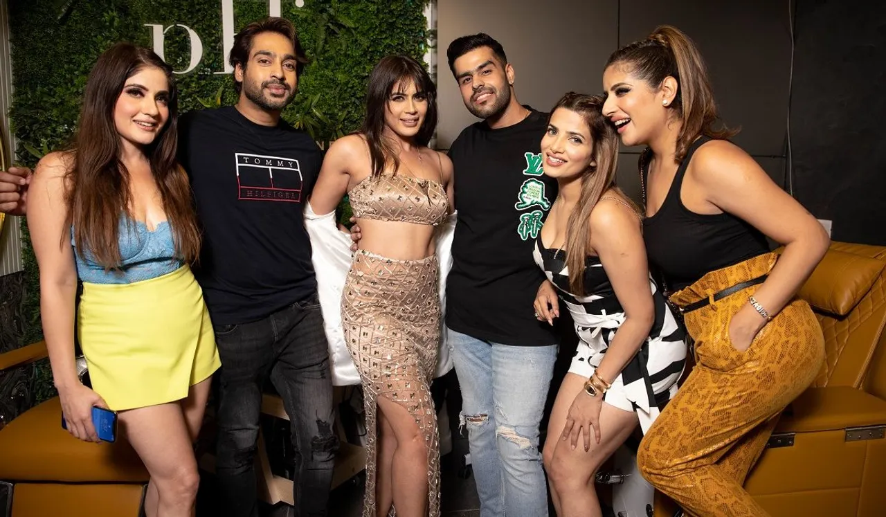 India's leading fashion stylist and social media icon Bhavna Singh launches a premium beauty salon  