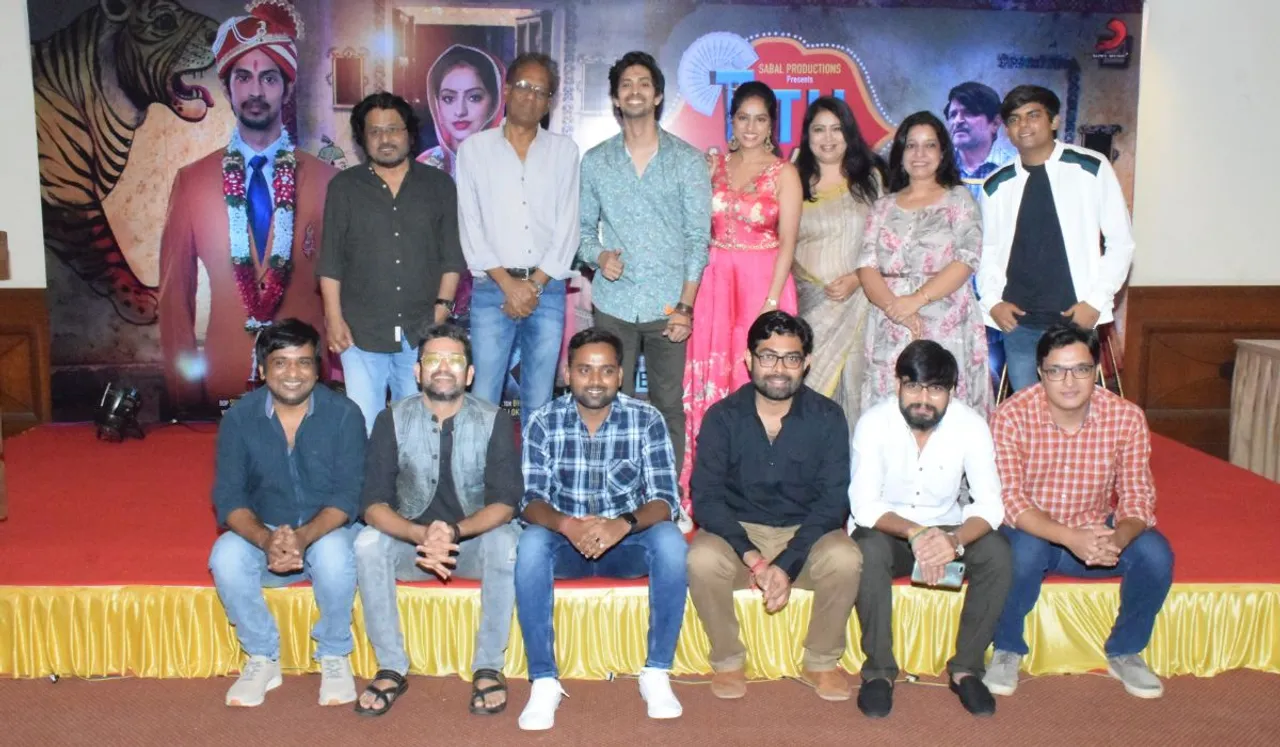 Meet 'Modern Days' Shravan Kumari and 'Shortcut Success' Titu in the movie Titu Ambani