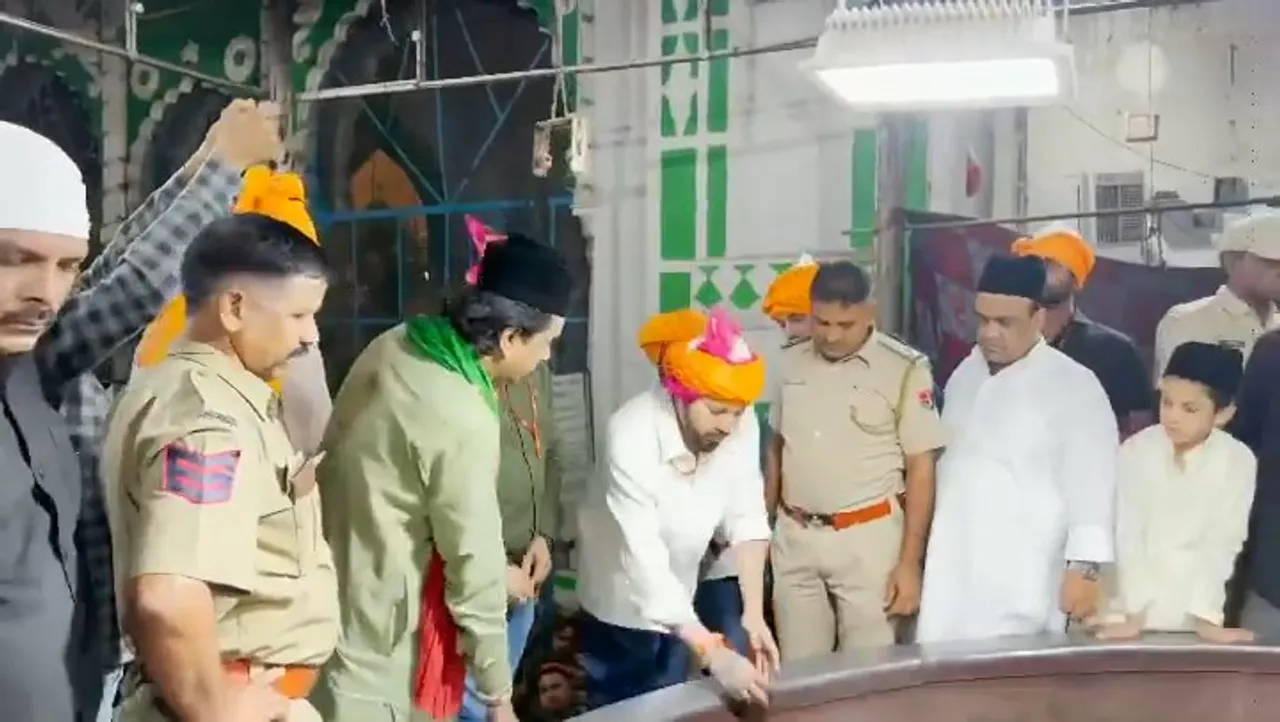 Mika Singh visits Ajmer Sharif Dargah to seek blessings on his birthday