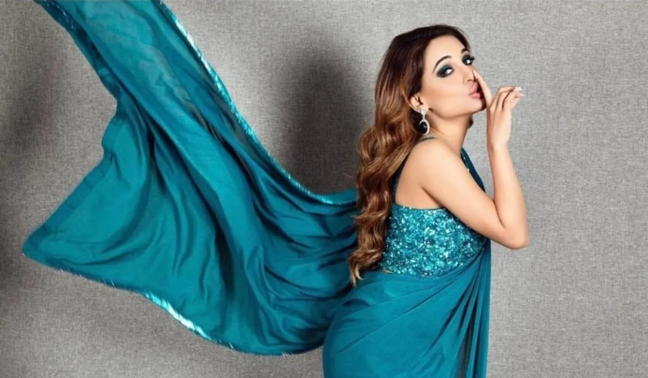 Shlokka Pandit to star in a Hindi film directed by Suresh Krishna and produced by Prerna Arora