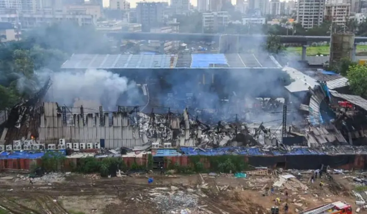 A young man dies in a fire on the sets of Ranbir Kapoor and Shraddha Kapoor's film!